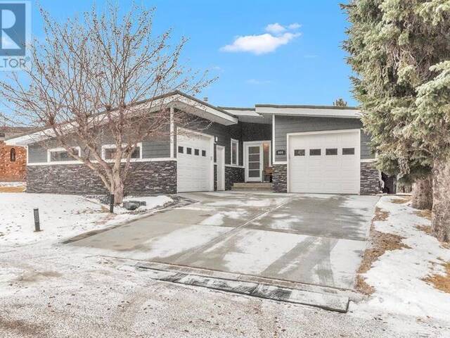 644 Dalmeny Hill NW Calgary