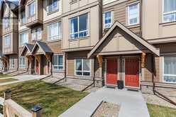 978 Sherwood Boulevard NW Calgary