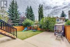 33 Sandringham Road NW Calgary