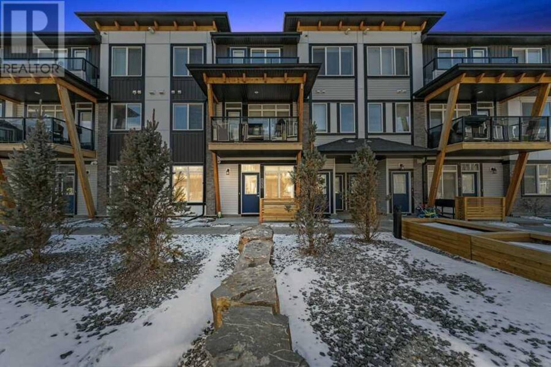 233 Savanna Walk NE Calgary