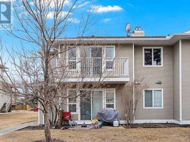 201, 608 19 Street SE High River Alberta