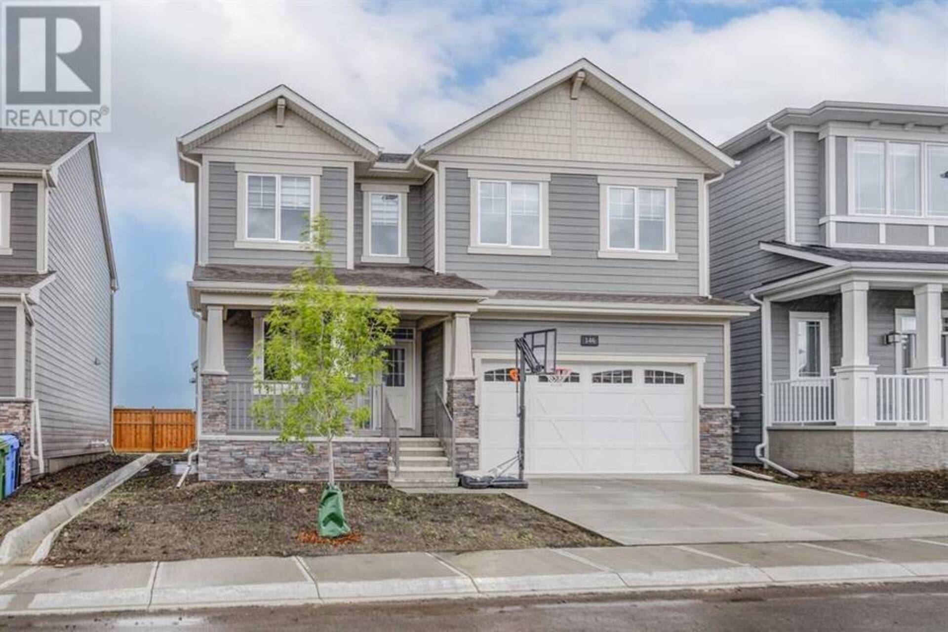 146 Yorkstone Way SW Calgary