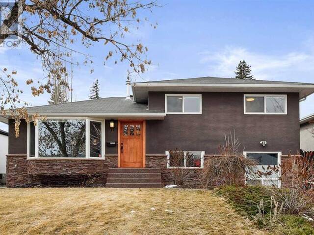 71 Greenwood Crescent SW Calgary Alberta