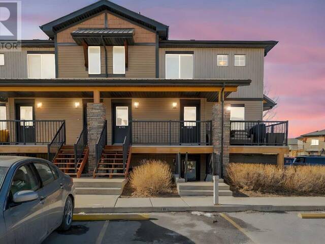 8302, 2781 Chinook Winds Drive SW Airdrie