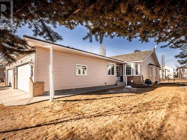 521 Riverside Drive NW High River