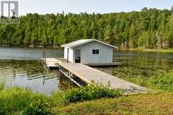 Cabin on Snake Bay Sioux Narrows