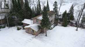 215 BEAR TRAIL LODGE Vermilion Bay