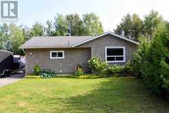 58 Redwing AVE Manitouwadge