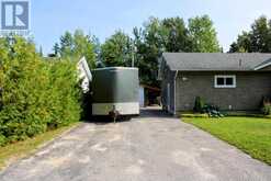 58 Redwing AVE Manitouwadge