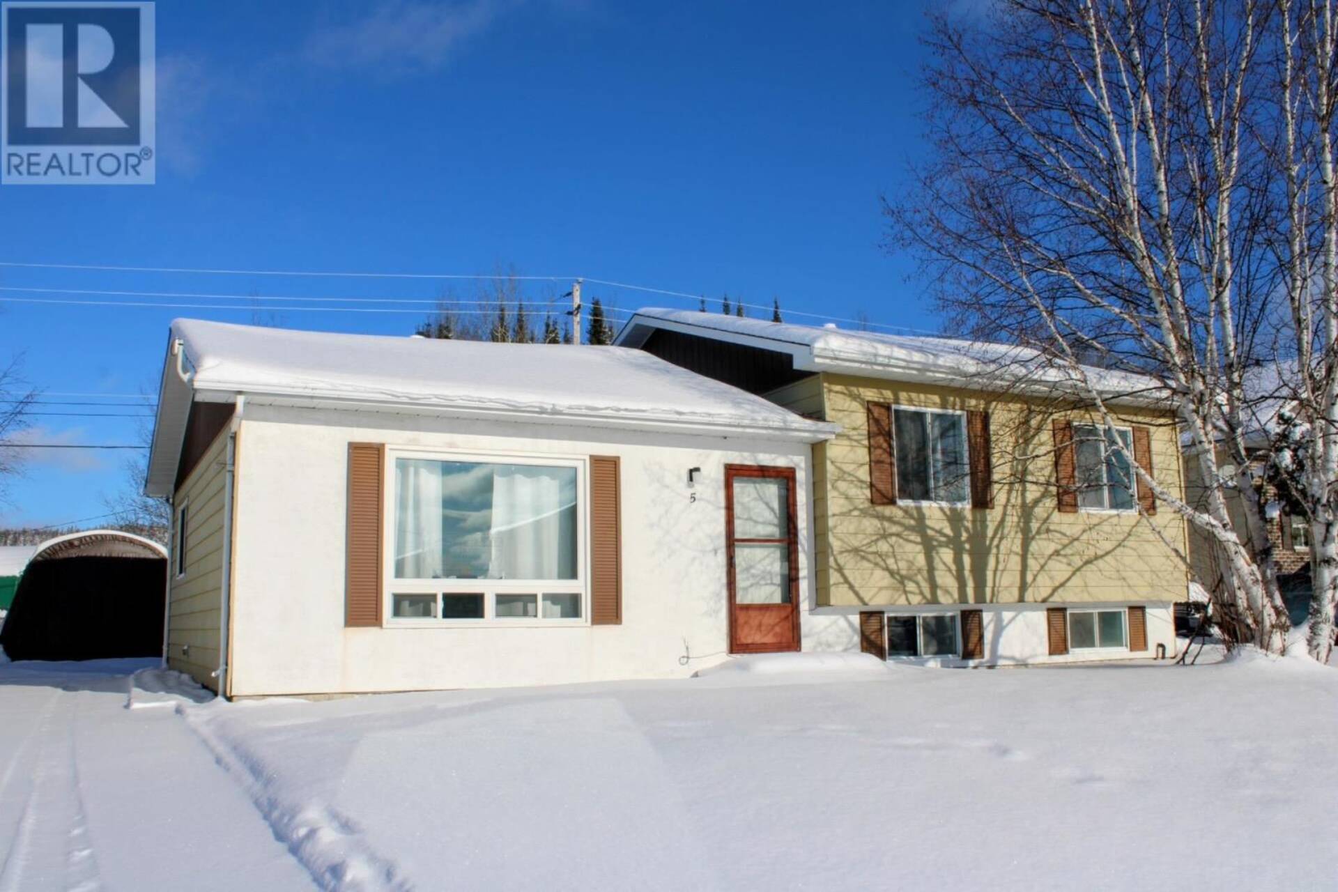 5 Wendego ST Manitouwadge