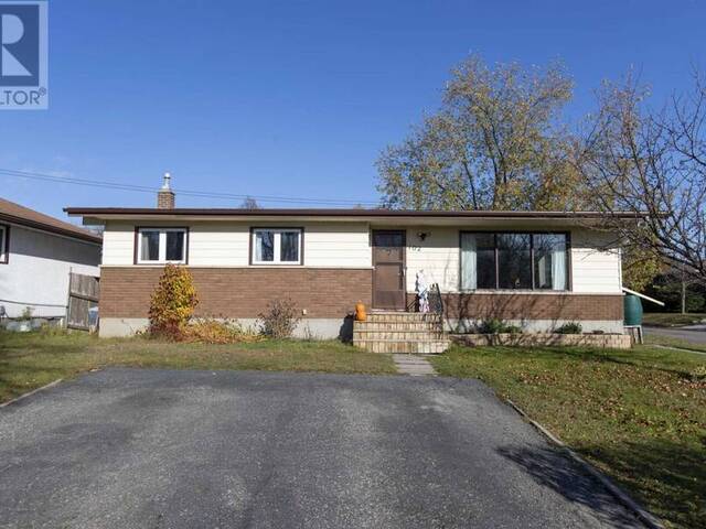 102 Hourigan CRES Thunder Bay Ontario