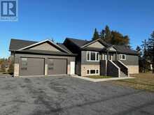 1825 Rosslyn RD Thunder Bay