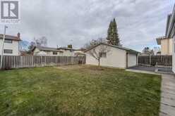 619 Thornloe DR Thunder Bay