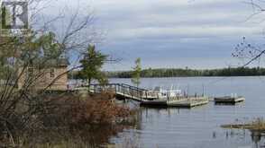 689 Bears Pass Road Rainy Lake