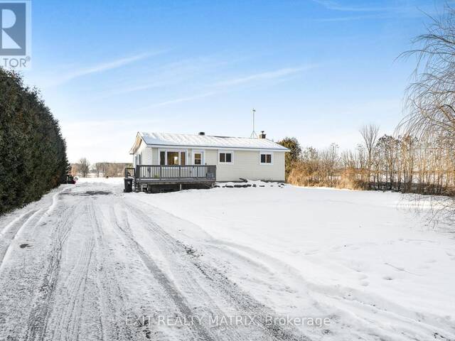 590 COUNTY RD 10 ROAD East Hawkesbury Ontario