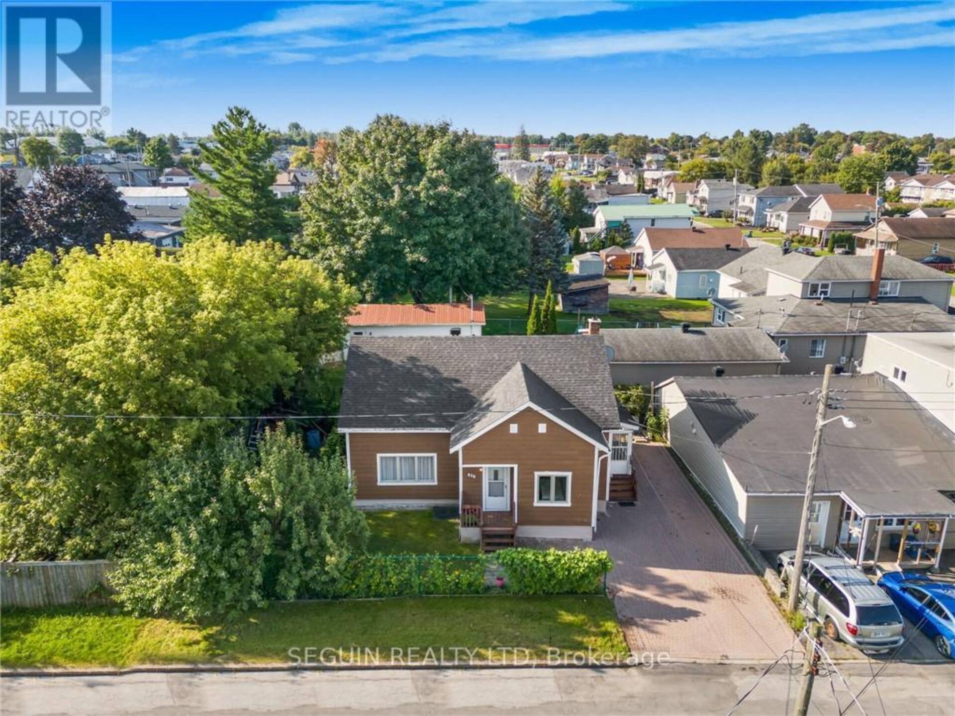 896 SINCLAIR STREET Hawkesbury