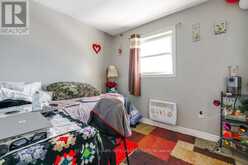 1204-1206 CASWELL CRESCENT N Cornwall