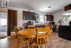 1204-1206 CASWELL CRESCENT N Cornwall